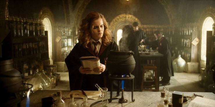 Harry Potter The 10 Most Difficult Potions To Make Harry Potter The 10 Most Difficult Potions To Make